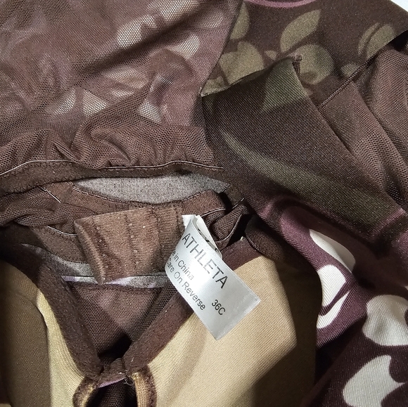 Athleta Size 36C Shape Wear Tank With Built In Bra Purple Flowers - Picture 4 of 4